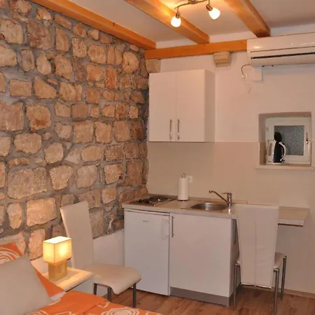 Lucic * Dubrovník